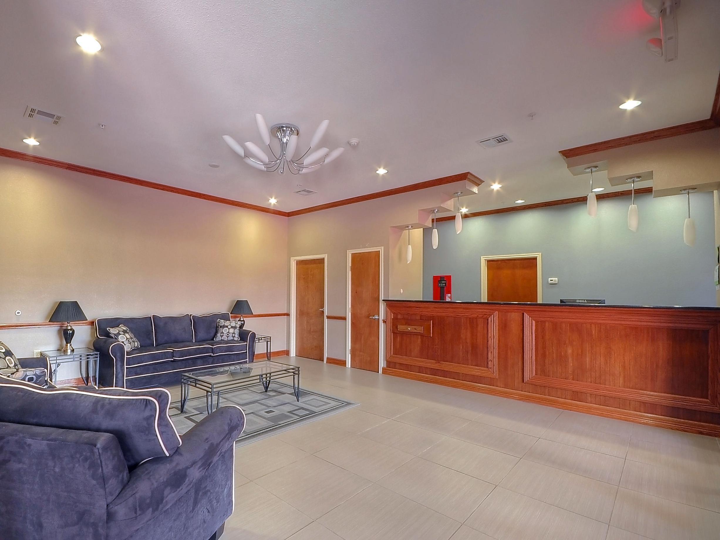 Days By Wyndham East Baytown