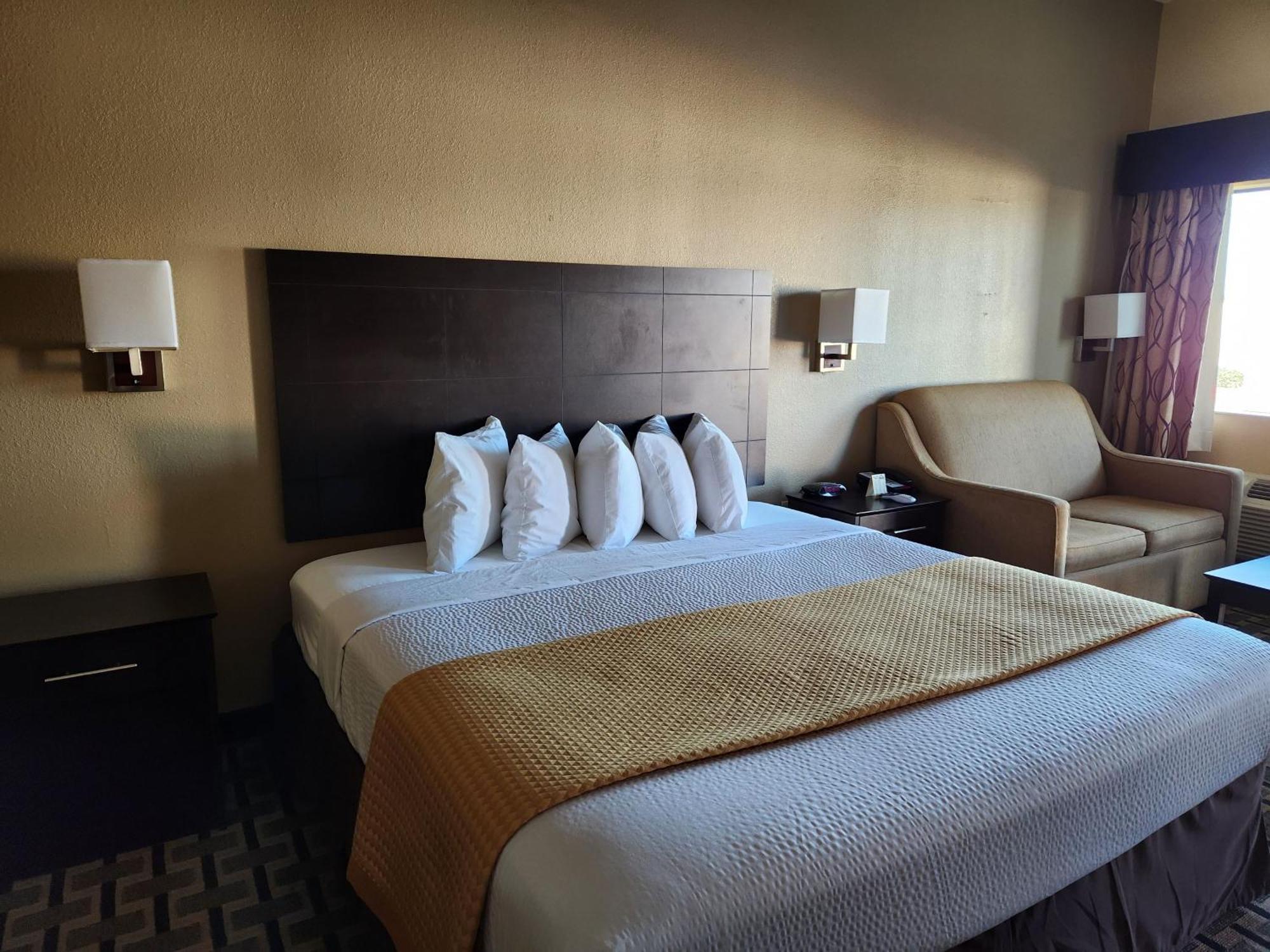 Days By Wyndham East 2* Baytown