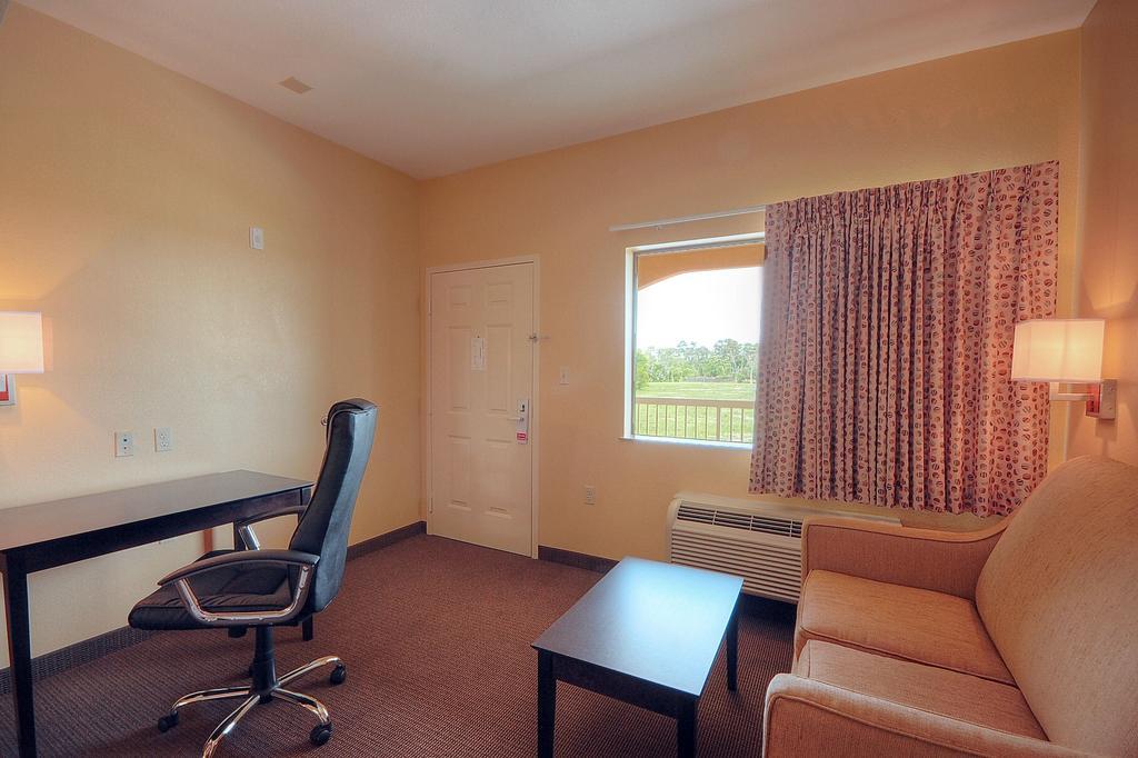 Days By Wyndham East 2* Baytown